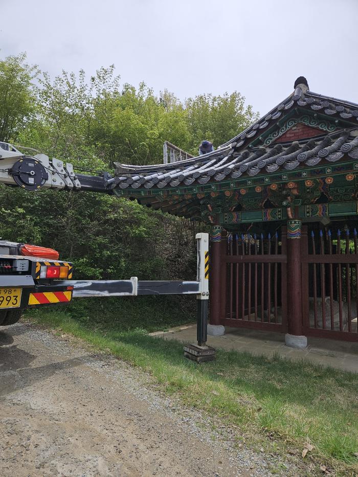 235149625_C46SM5P8_4734e2e8de0e79f0b894a37cb2362db914a11429.jpg 이미지크게보기